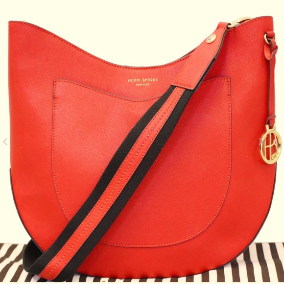 henri bendel Handbags - Henri Bendel West 57th Crossbody Hobo